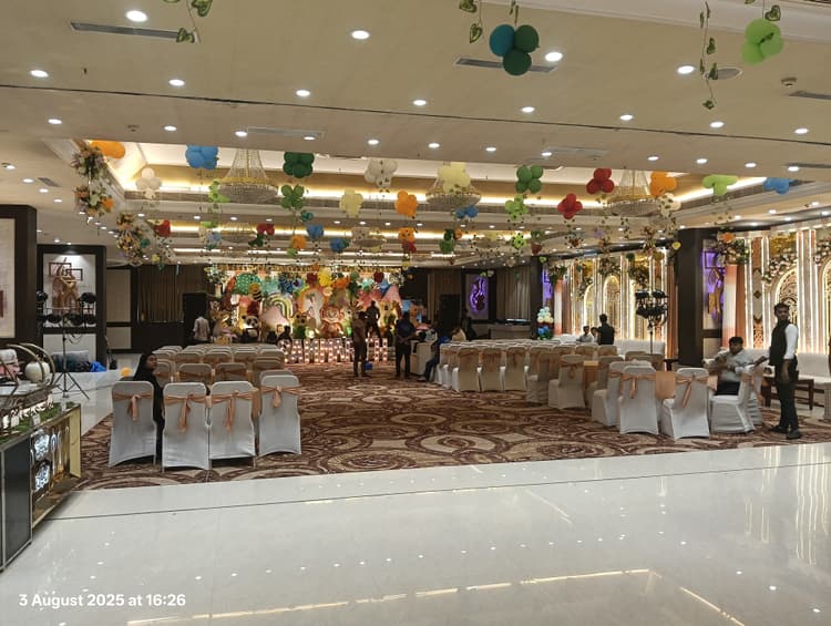 Barsana Banquet image 10