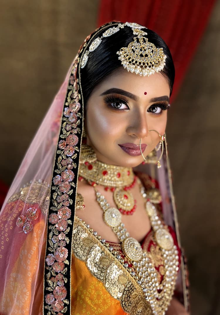 Belleza Makeover Studio & Academy | Best Makeup Artist image 22