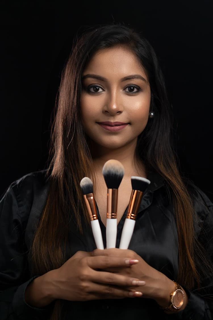 Belleza Makeover Studio & Academy | Best Makeup Artist image 24