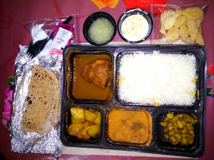 Besstoo Caterer image 7