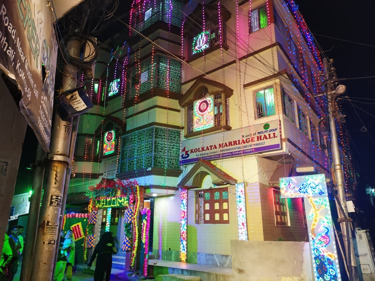 Calcutta Queen image 10