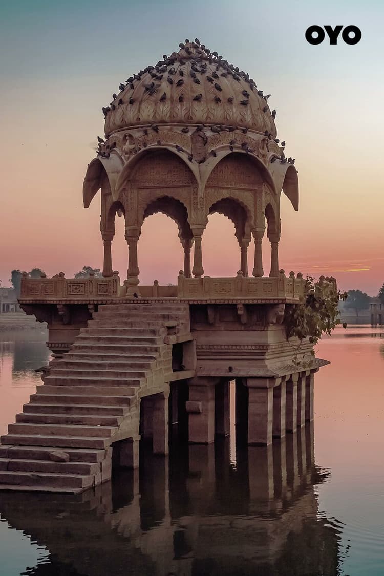 Calcutta Queen image 11