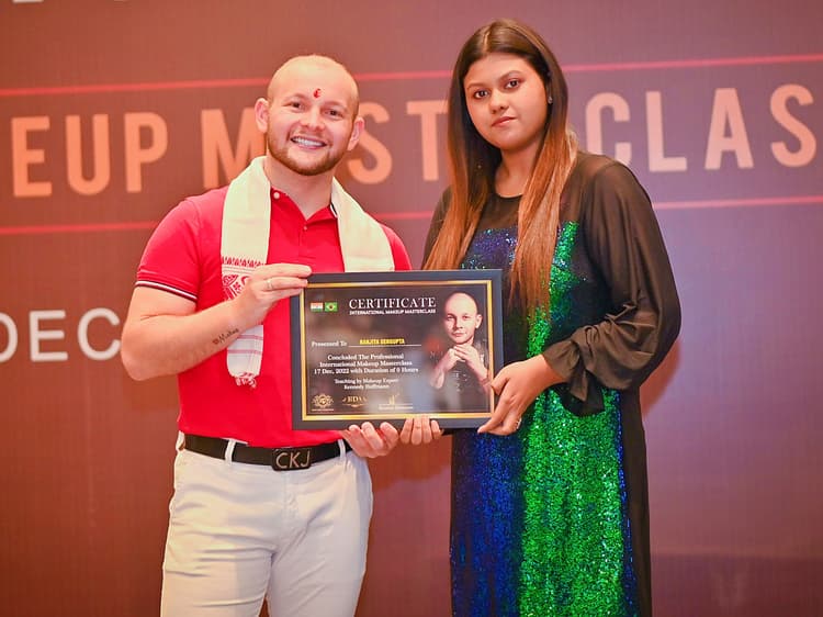 Chitrangada Studio & Beauty Academy image 1