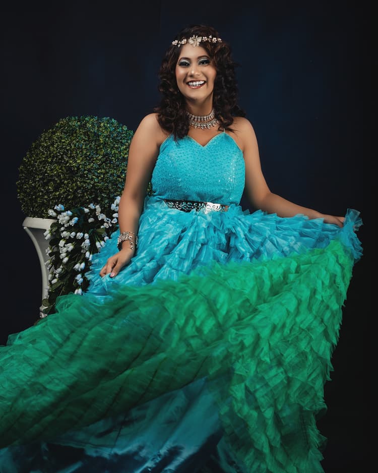 Elegant Makeup By Aishani image 3