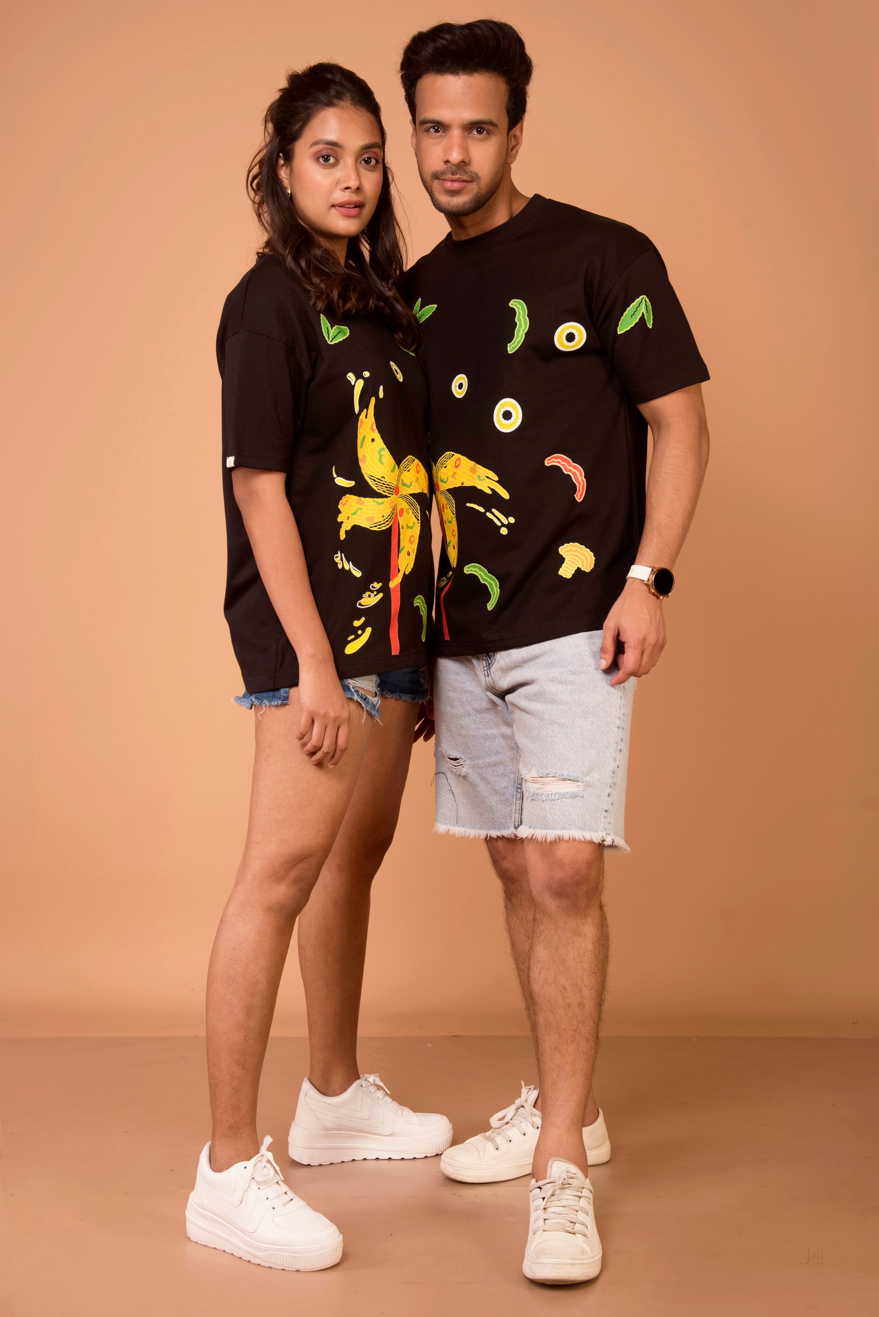 Pre wedding shoot by Firefly Production in Kolkata