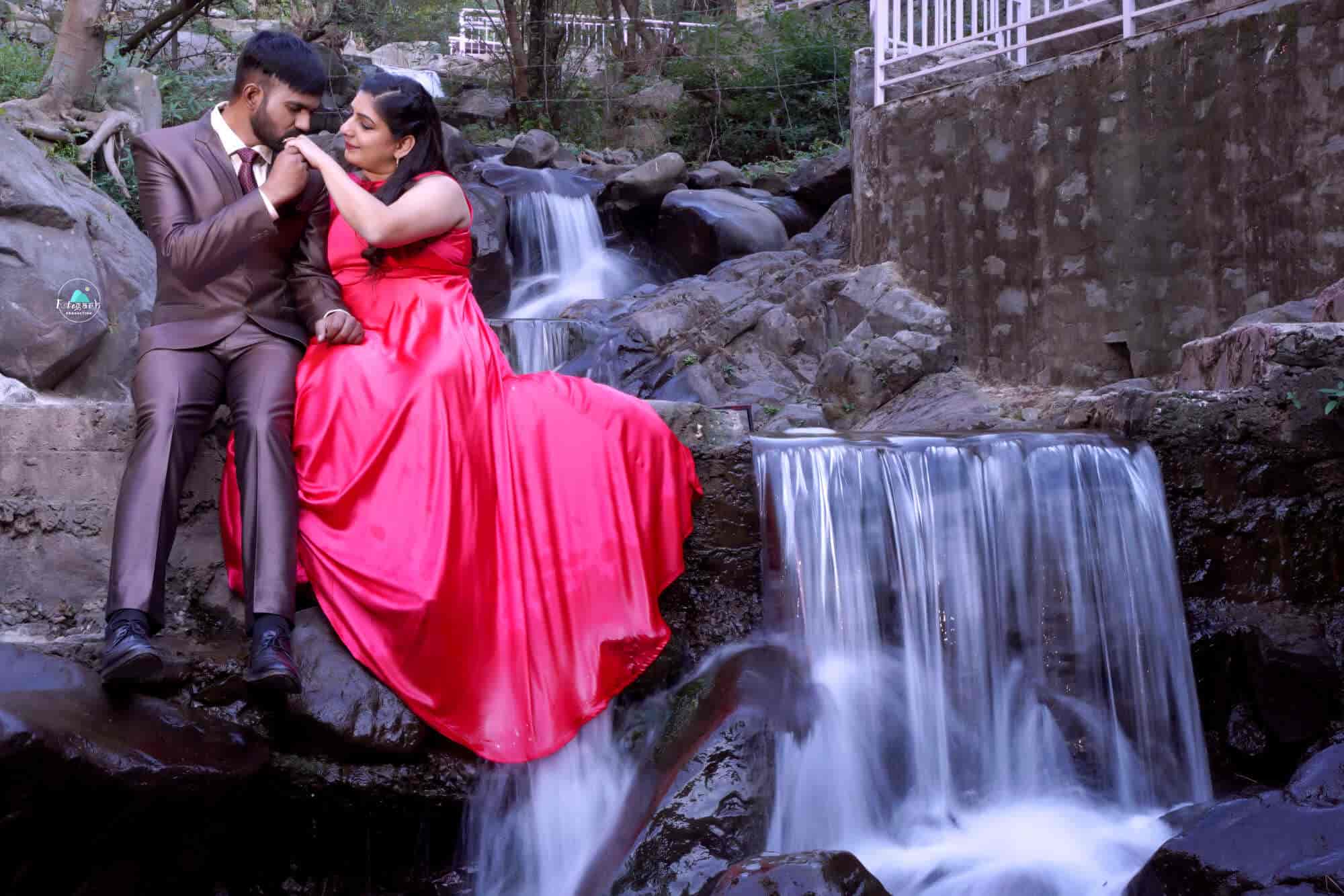 Fotogarh Production pre wedding photographer in Kolkata, Kolkata