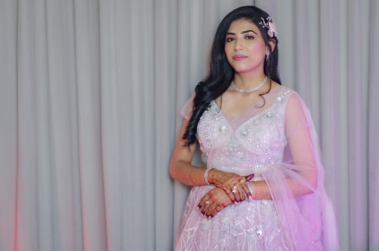 Gunjan's Makeover image 9