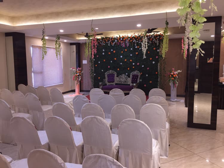HOTEL MALISCA AND BANQUETS image 11
