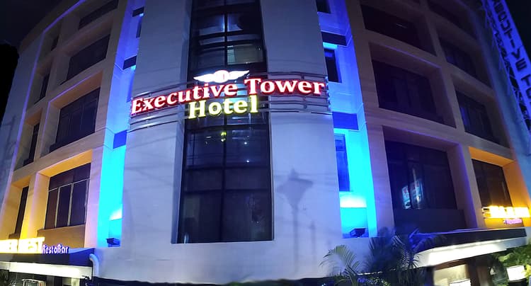 Hotel Executive Tower image 1