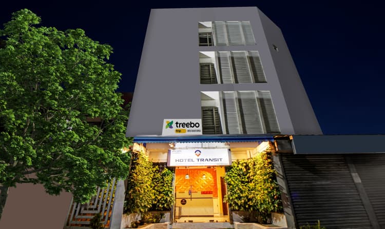 Hotel Executive Tower image 13