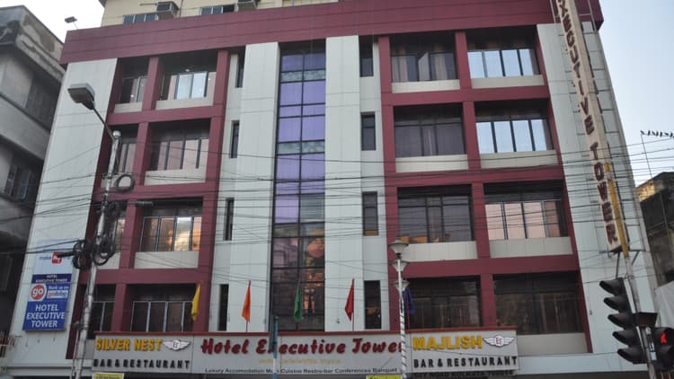 Hotel Executive Tower image 7