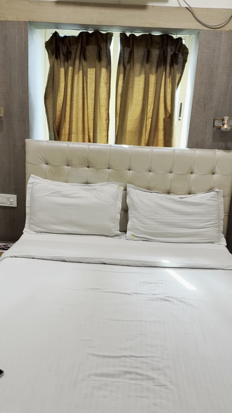 Hotel Royal Castle image 3
