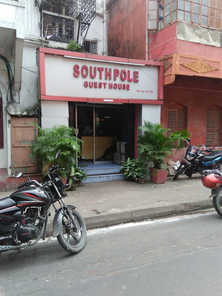 Hotel Victerrace Regency, Kolkata image 11