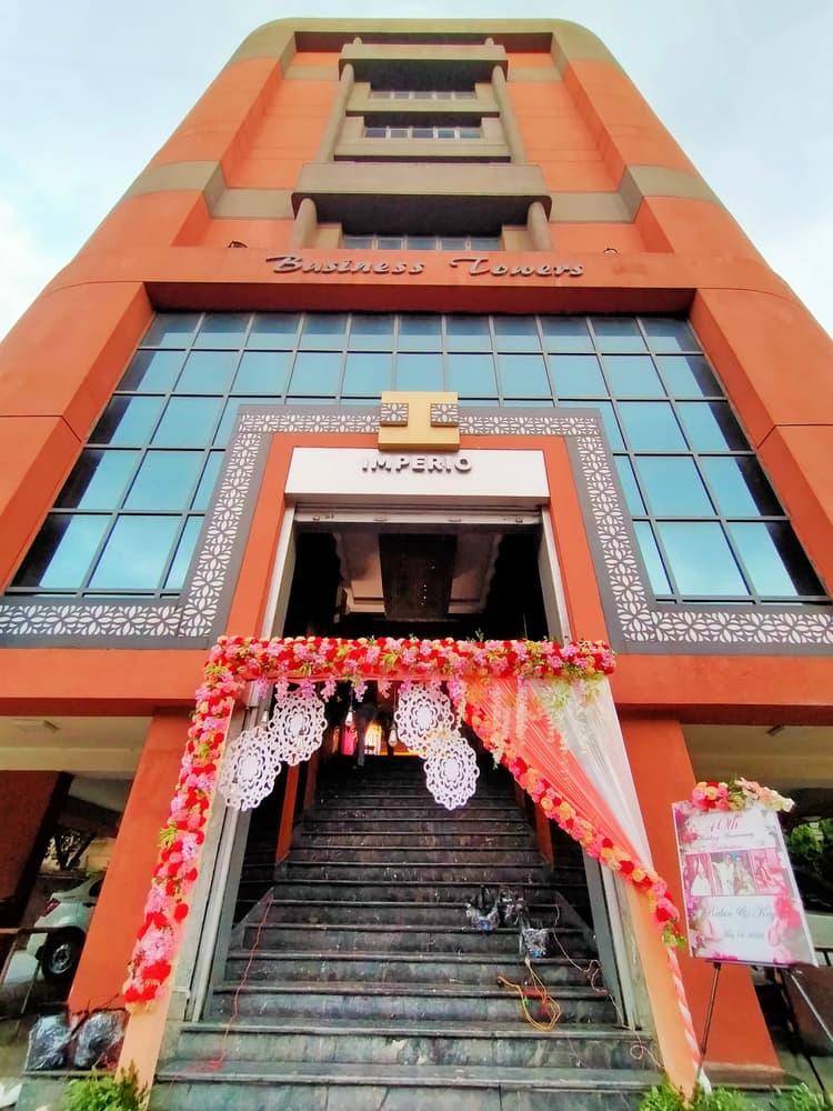 IMPERIO BANQUETS image 9