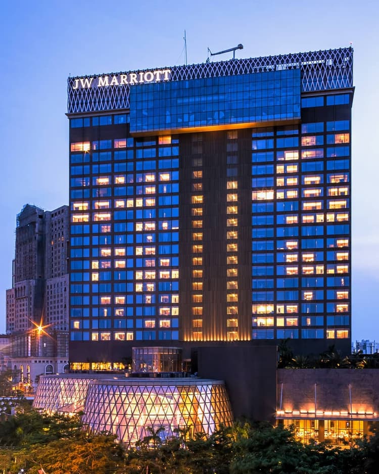 JW Marriott Hotel Kolkata image 2