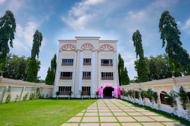 KESHAVAM BANQUET HALL image 7