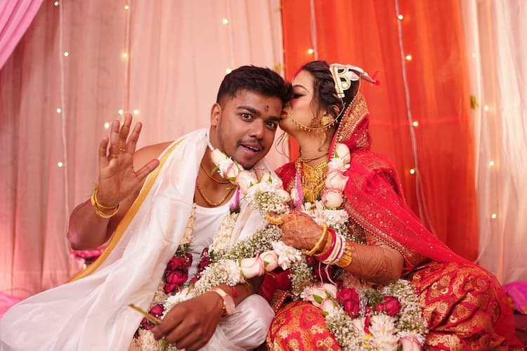 Kalyani Films & Photo image 15