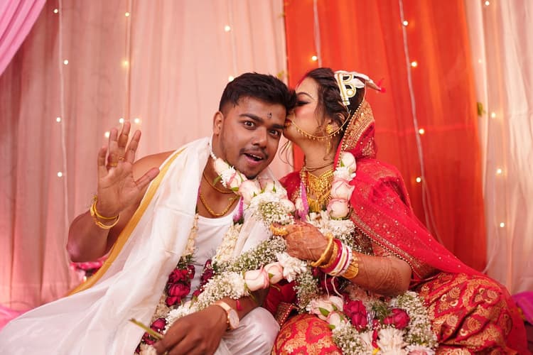 Kalyani Films & Photo image 50