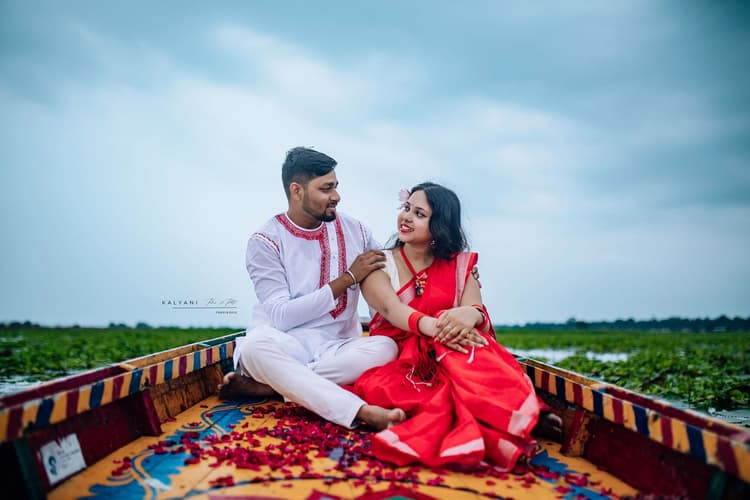 Kalyani Films & Photo image 94