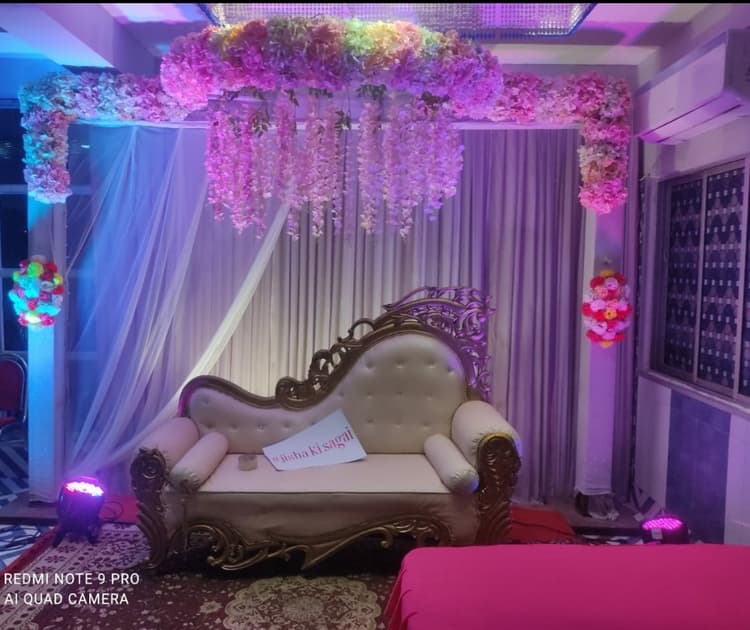 Krystal The Luxury Banquet image 5