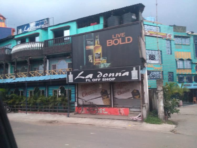 Ladonna Palace || Banquet Hall Near Me || Howrah image 11