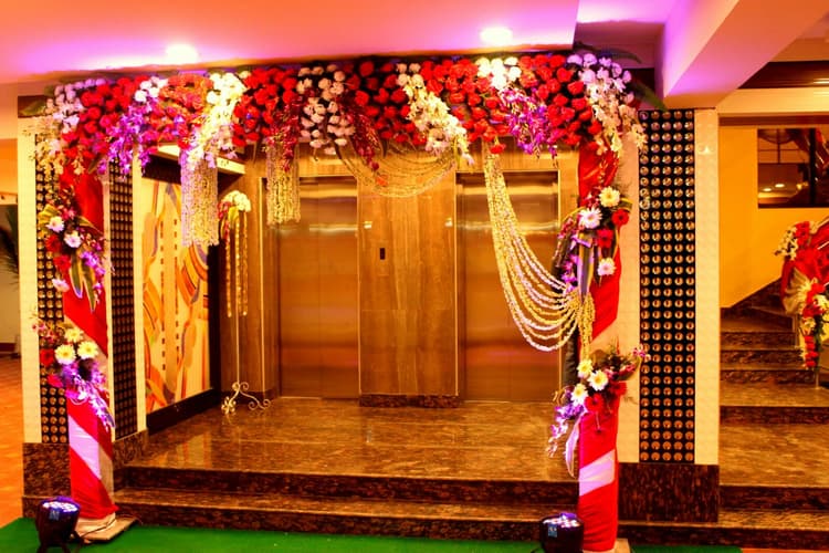 Lotus Banquet image 9