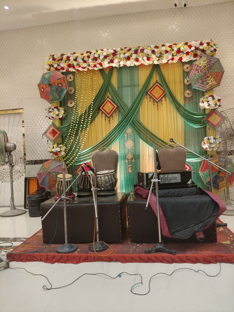 Lotus Banquet image 11