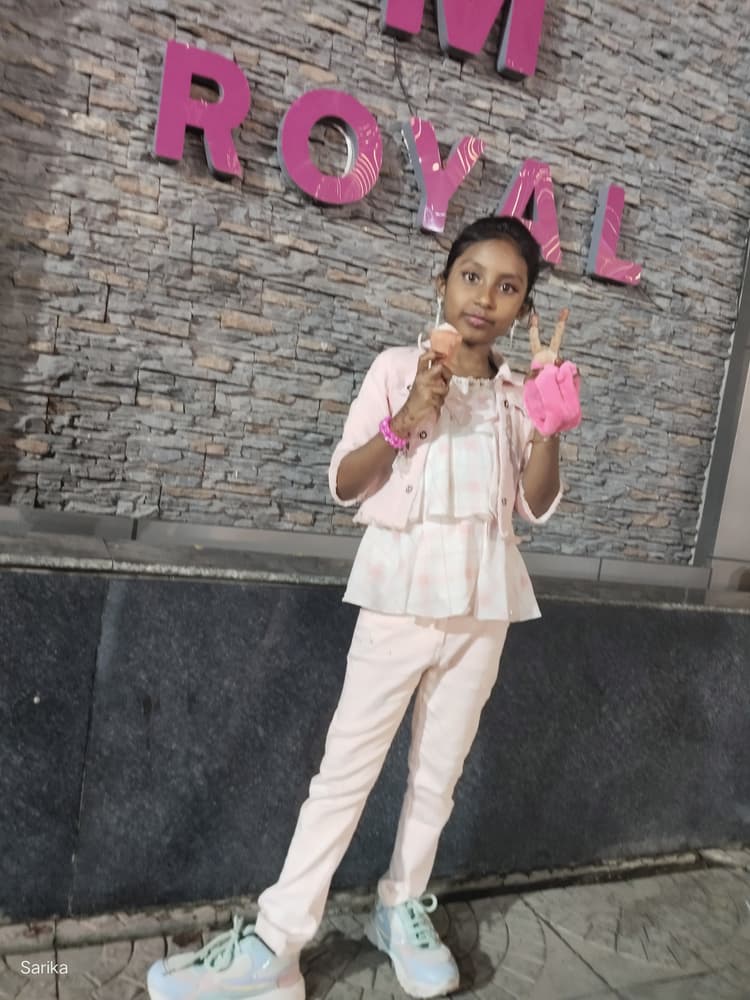 M ROYAL PALACE image 2