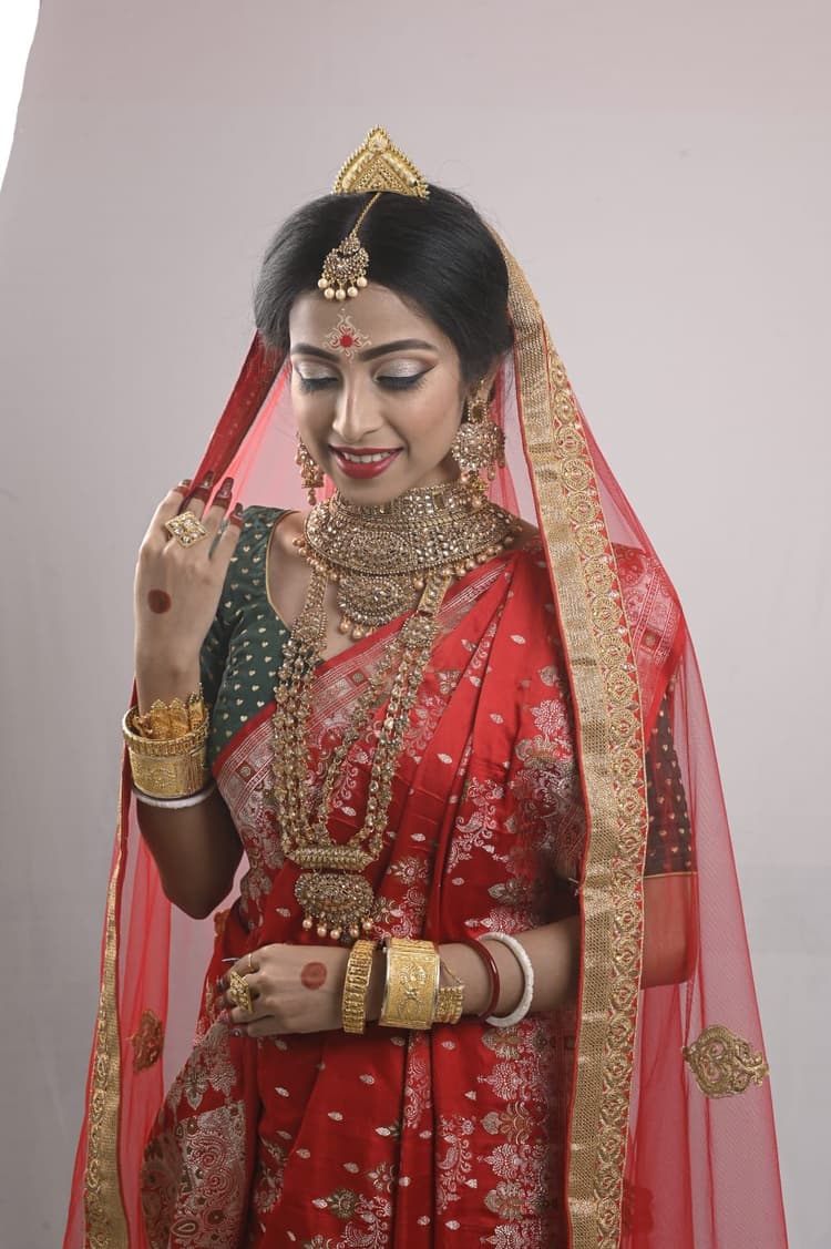 Maankis hair beauty and makeup academy image 2