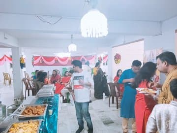 Madhuri Caterer image 4