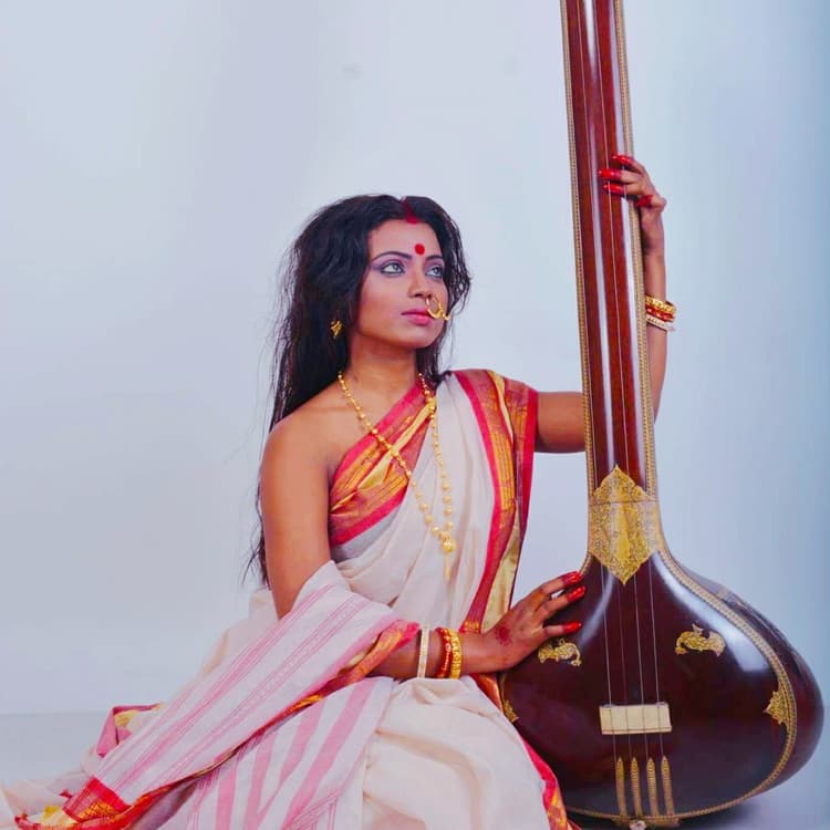 Makeup Artist Jhumpa Roy image 7