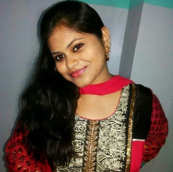 Mehendi Artist Ruma Rakshit image 7