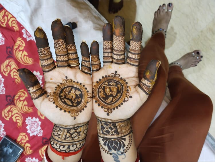 Mehndi art Sohana image 8