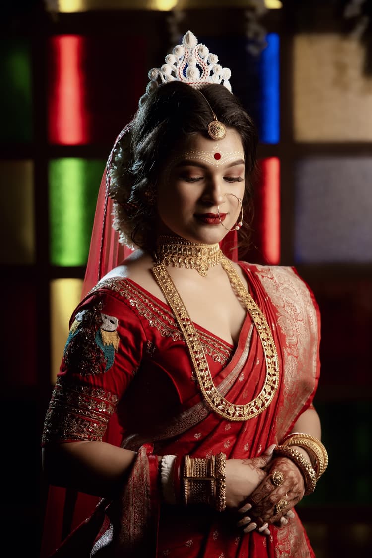 Monisha’s Makeover & Academy image 3