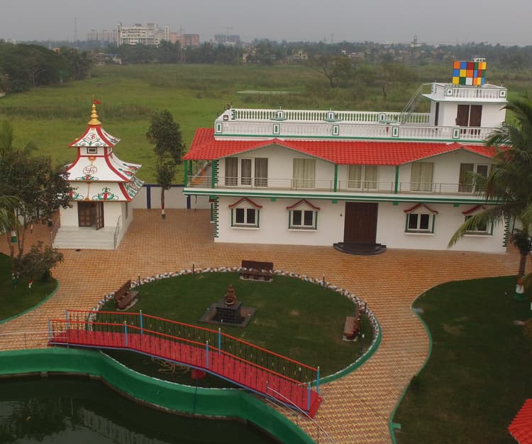 Navnir Farms & Banquets image 2
