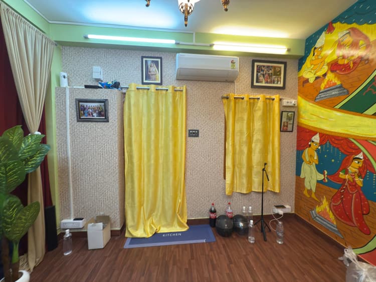 Nisha’s Makeup Studio & Academy image 3