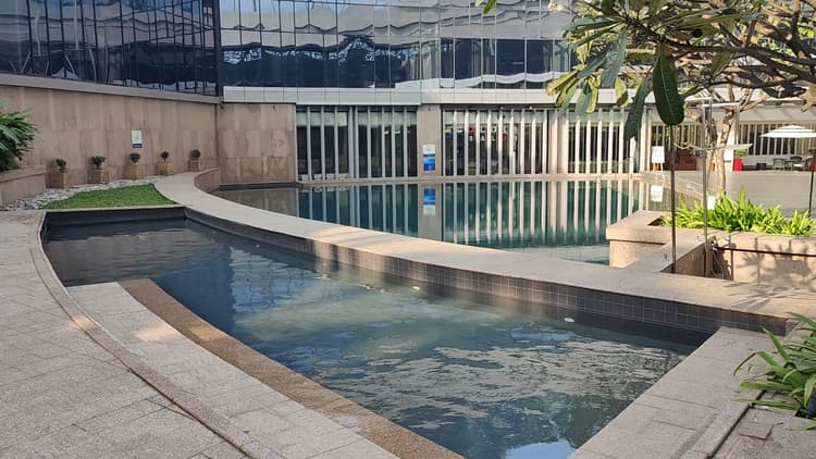 Novotel Kolkata - Hotel & Residences image 7
