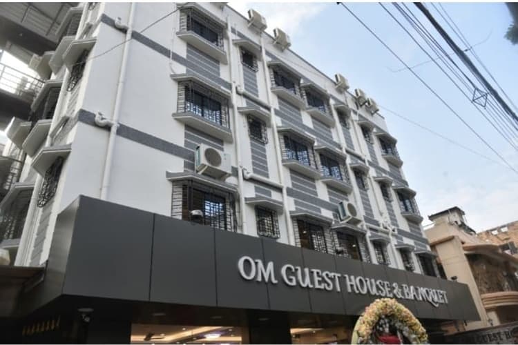 Om Guest House & Banquet image 1