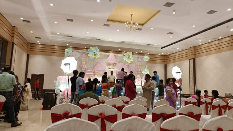 PC Chandra Garden image 6