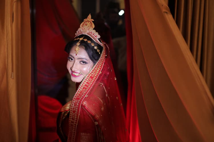 Pallavi Sinha Makeup Artist image 13