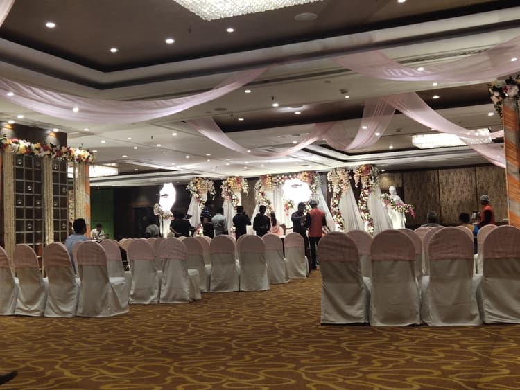 Penetti Banquets image 1