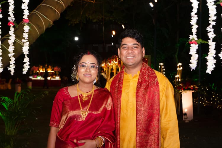 Professional Wedding Photographer Chandrasekhar Chakraborty image 15