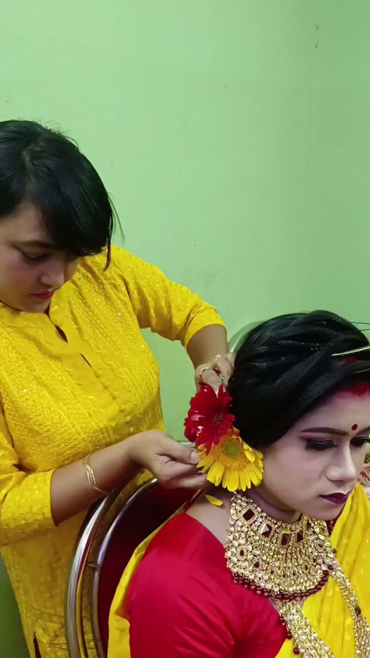 Pinki makeup artist & academy | makeup artist in Garia | makeup course in Kolkata |best Beautician course in Kolkata image 4