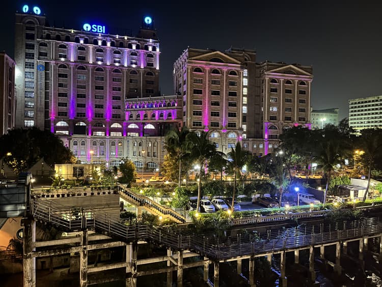 Polo Floatel - Kolkata image 7