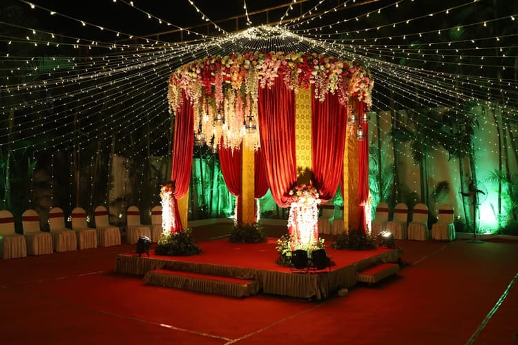 Porinoy The Banquet image 5