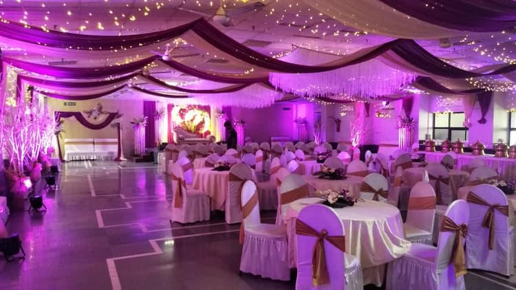 Pradhan Banquet Hall in South Kolkata image 2