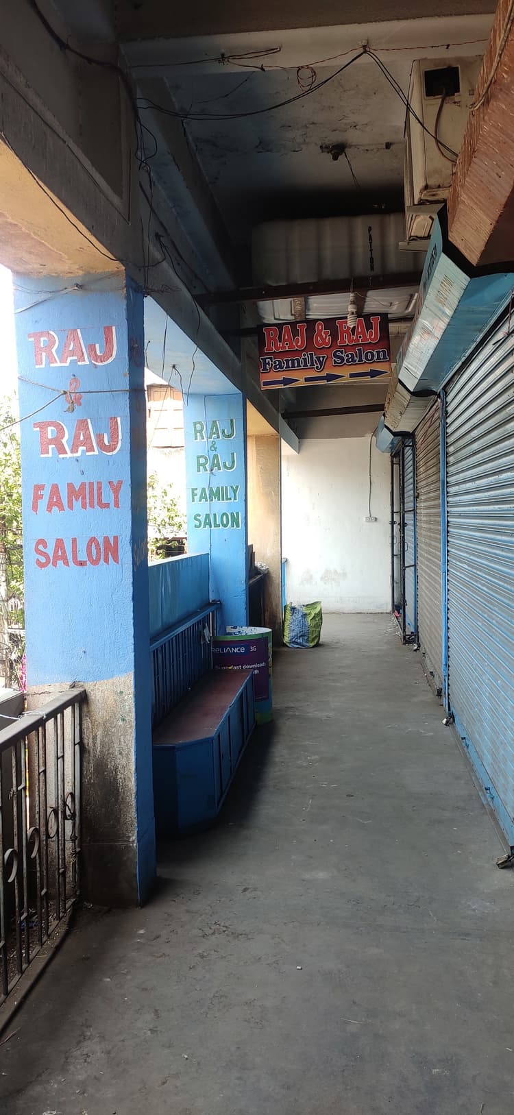 RAJ & RAJ FAMILY SALON image 28