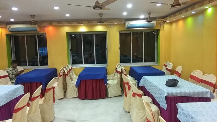 Raja Palace Banquet Hall image 8