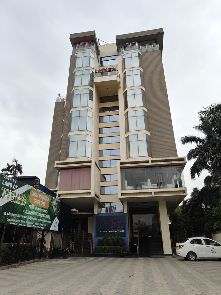 Regenta Inn Larica - Among Best Hotels in Kolkata (Near Airport) image 2
