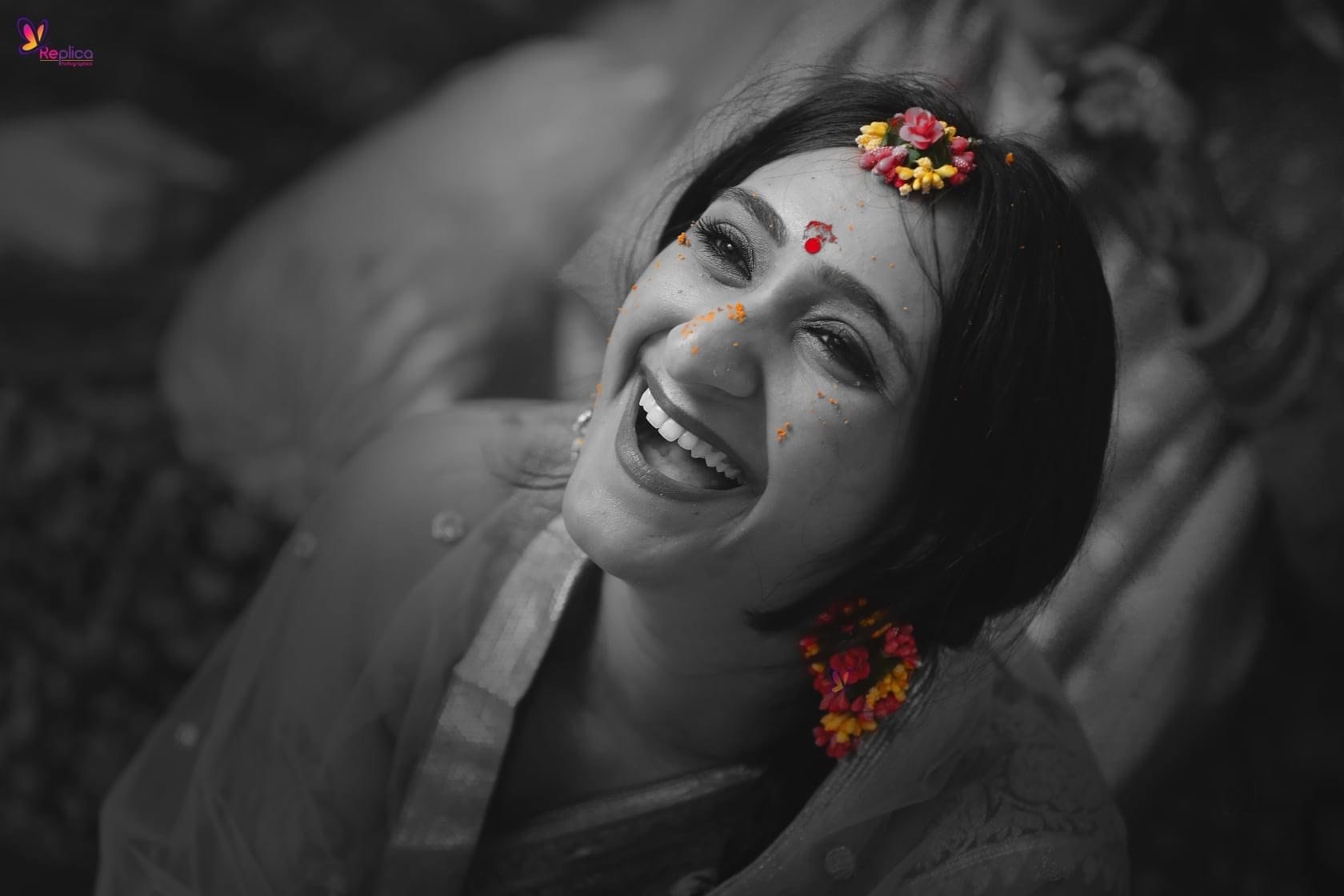 Pre wedding shoot by Replica Photographics in Kolkata